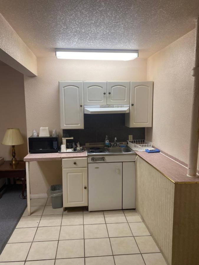 ليثبريدج Chinook Motel المظهر الخارجي الصورة