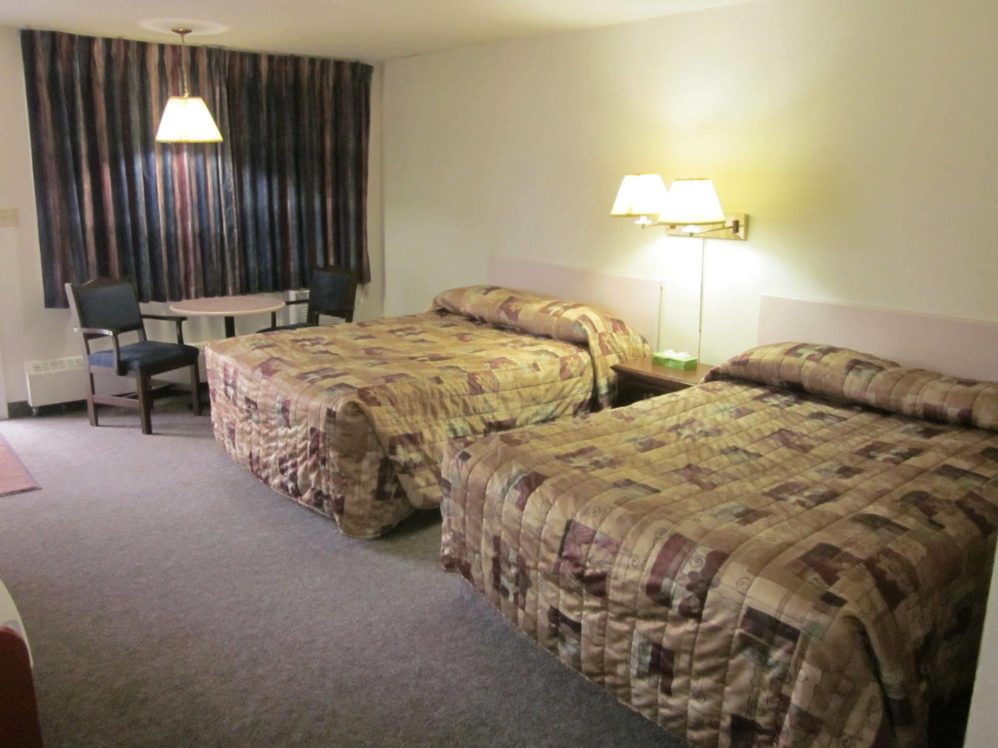 ليثبريدج Chinook Motel المظهر الخارجي الصورة